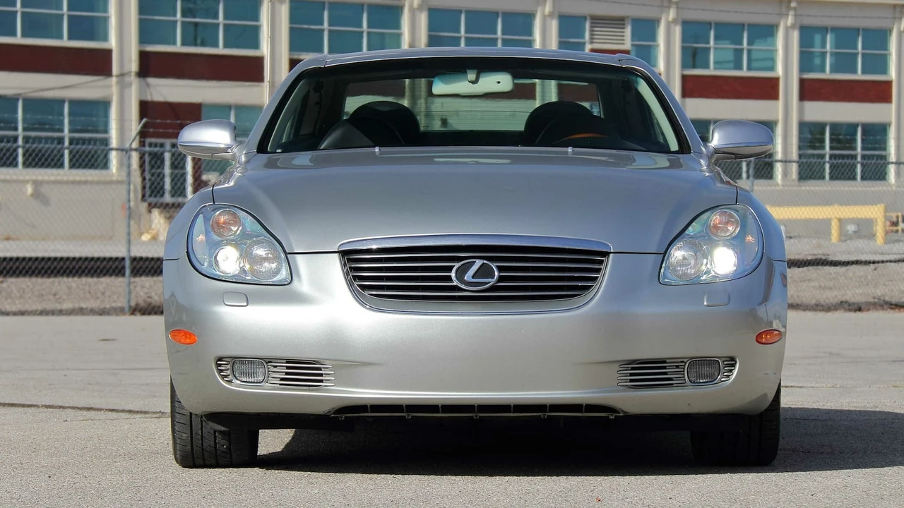 2002 Lexus SC430 - Image 14 of 26