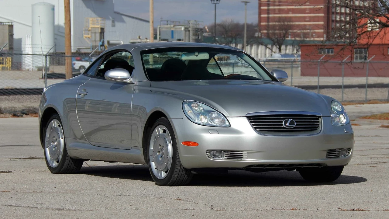 2002 Lexus SC430 - Image 19 of 26