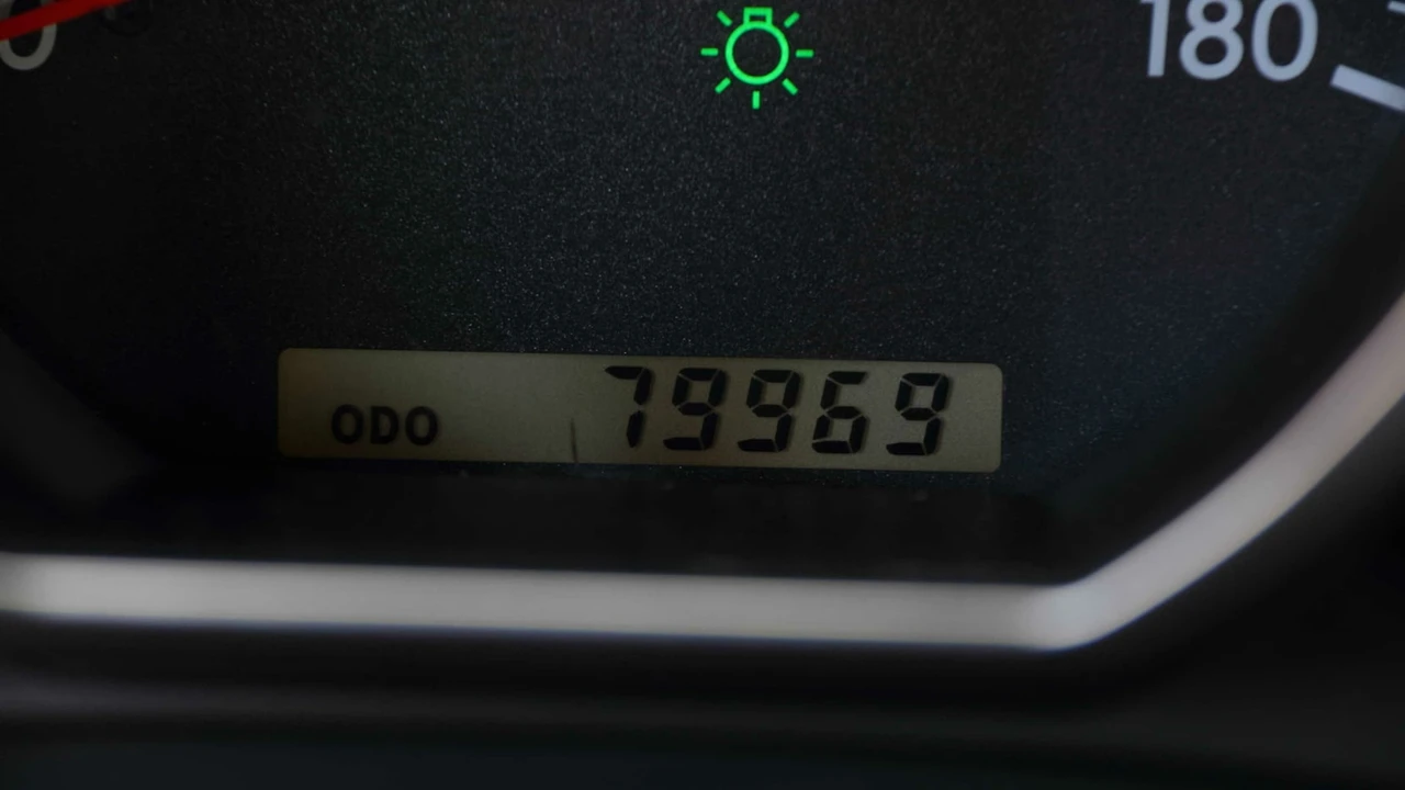 2002 Lexus SC430 - Image 20 of 26
