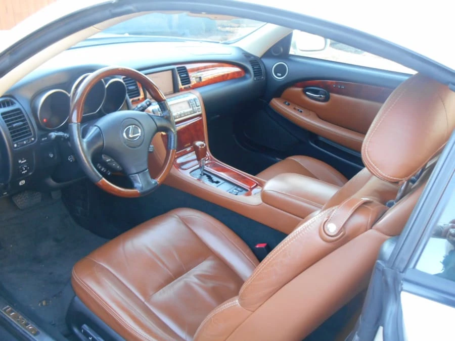 2002 Lexus SC430 - Image 4 of 8