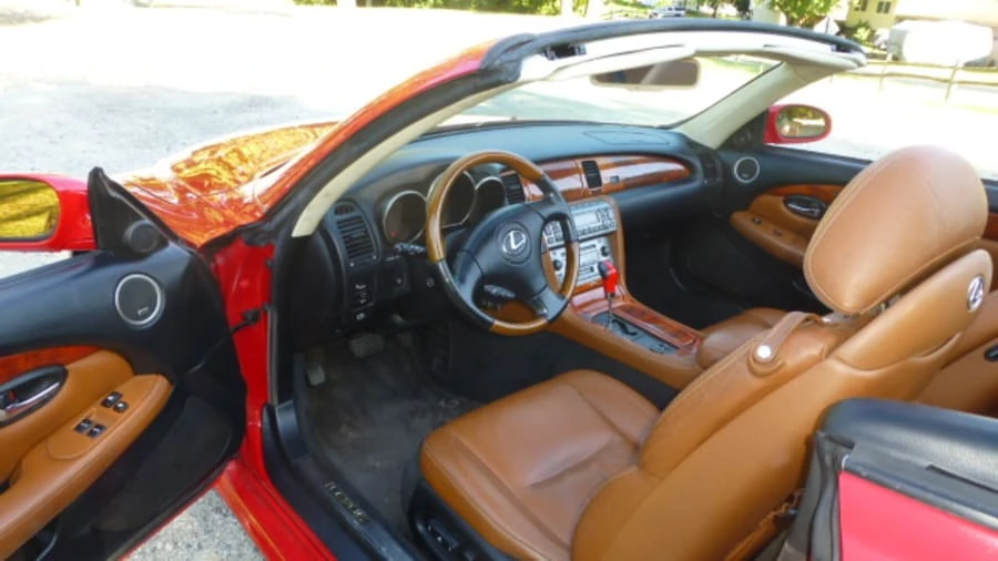 2002 Lexus SC430 - Image 5 of 6