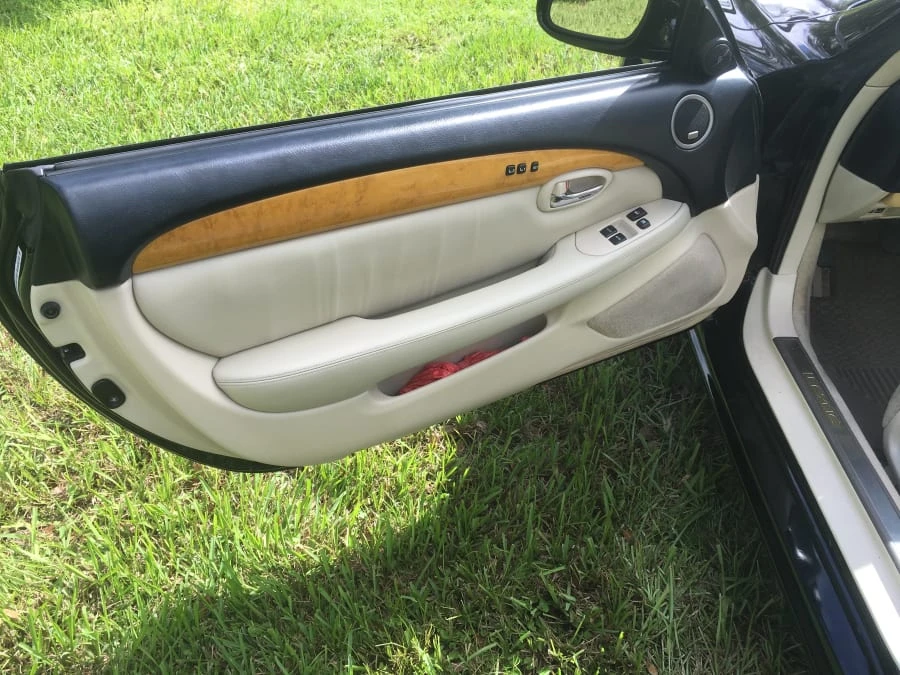 2002 Lexus SC430 - Image 6 of 8