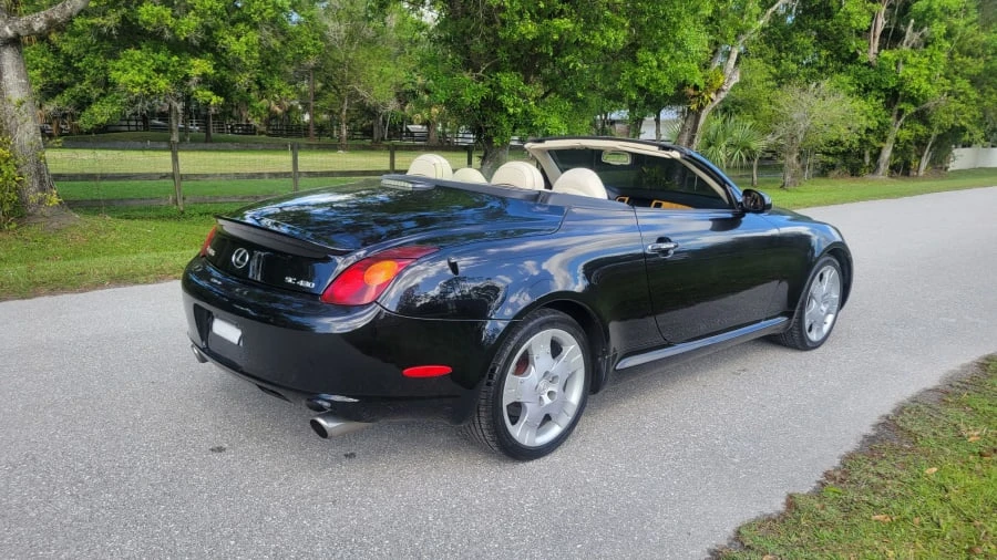 2002 Lexus SC430 - Image 3 of 9