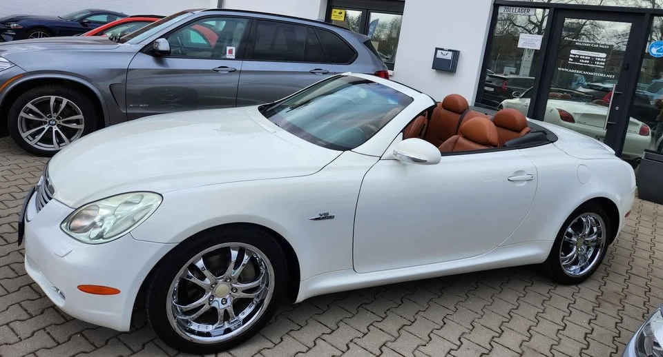 2002 Lexus SC430 - Image 2 of 7