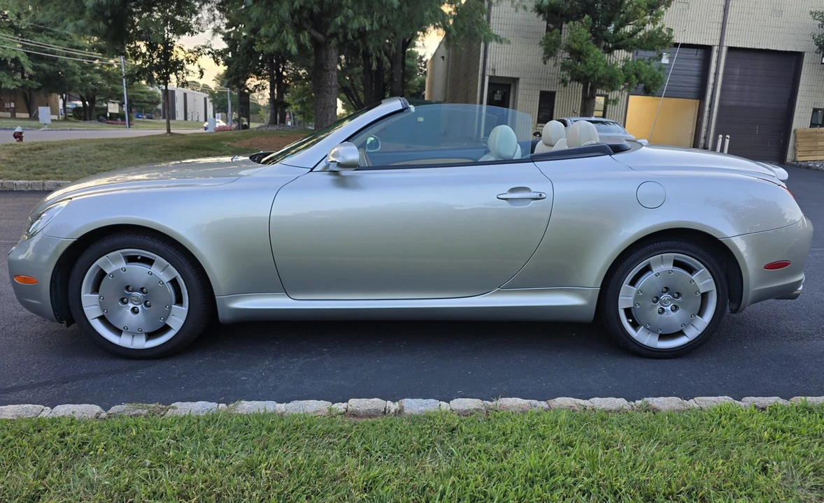 2002 Lexus SC430 - Image 15 of 31