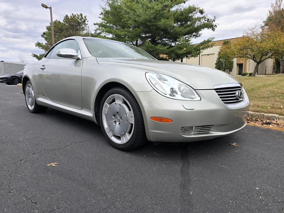 2002 Lexus SC430 - Image 4 of 31