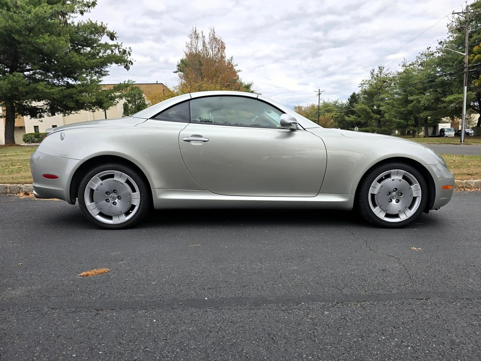 2002 Lexus SC430 - Image 5 of 31