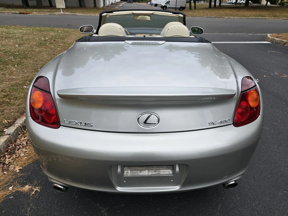 2002 Lexus SC430 - Image 9 of 31
