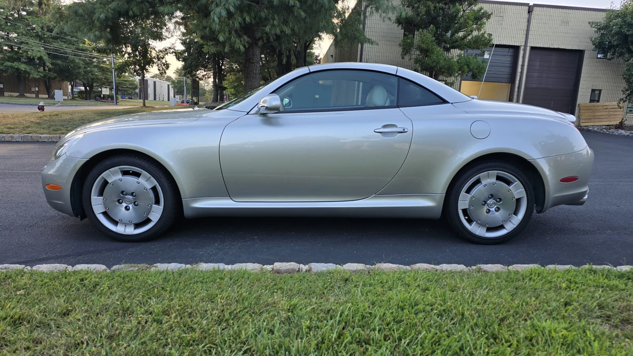 2002 Lexus SC430 - Image 14 of 31