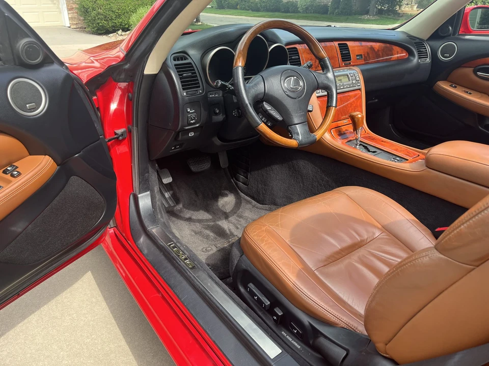 2002 Lexus SC430 - Image 28 of 31