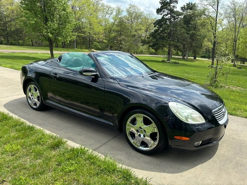2002 Lexus SC430 - Image 11 of 26