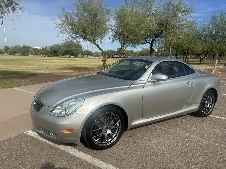 2002 Lexus SC430 - Image 4 of 31