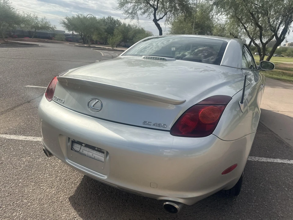 2002 Lexus SC430 - Image 19 of 31