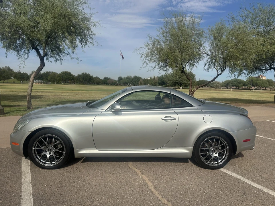 2002 Lexus SC430 - Image 11 of 31