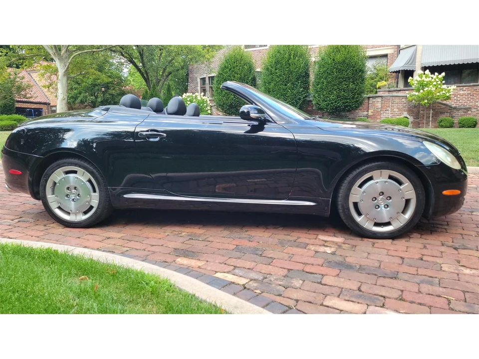 2002 Lexus SC430 - Image 5 of 16