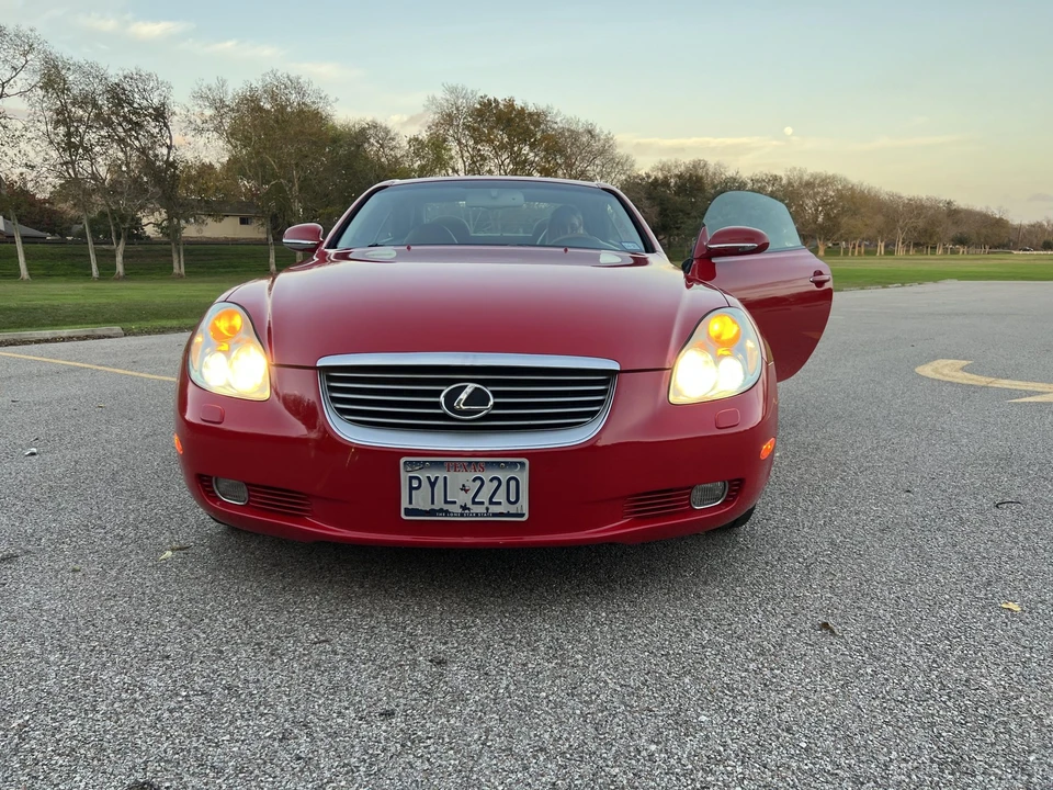 2002 Lexus SC430 - Image 4 of 31