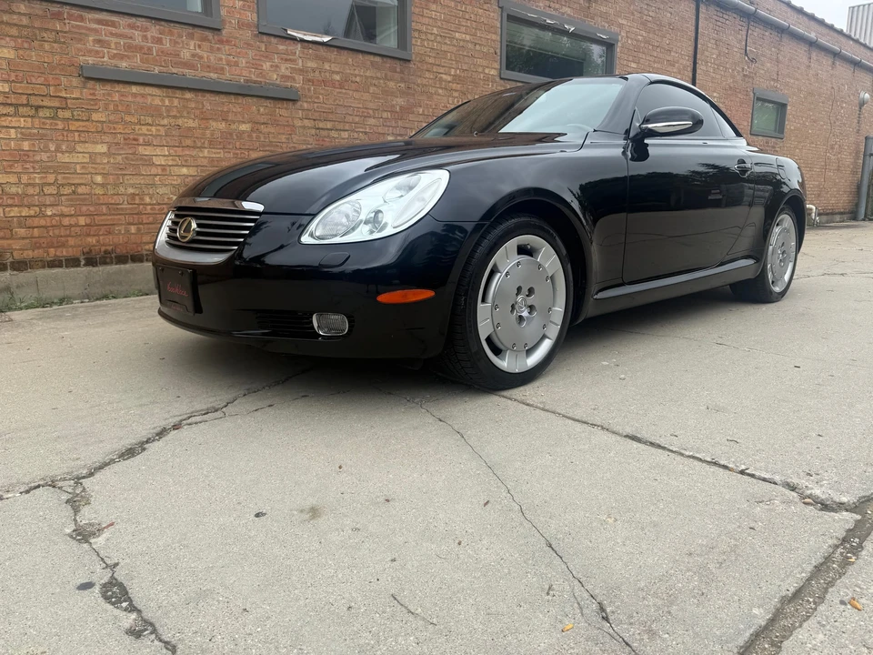 2002 Lexus SC430 - Image 3 of 31