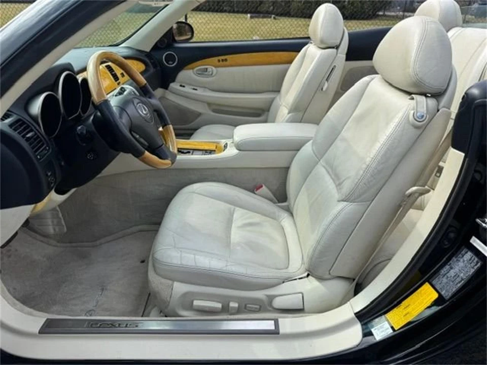 2002 Lexus SC430 - Image 18 of 30