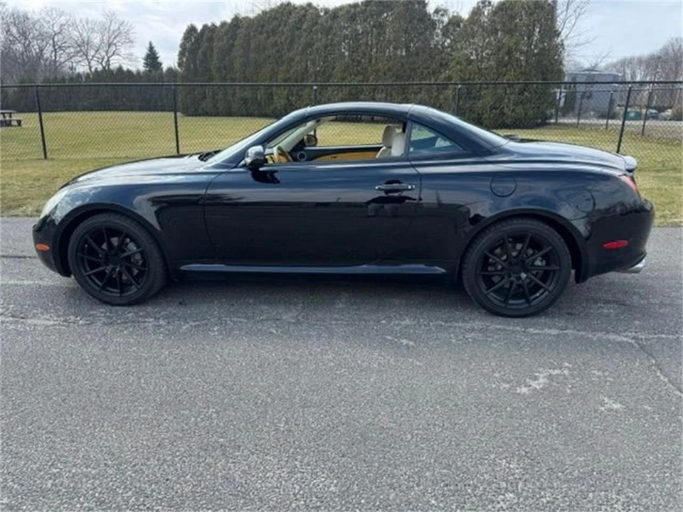 2002 Lexus SC430 - Image 3 of 30
