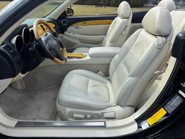2002 Lexus SC430 - Image 17 of 27
