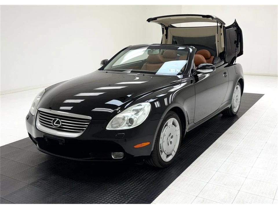 2002 Lexus SC430 - Image 2 of 31