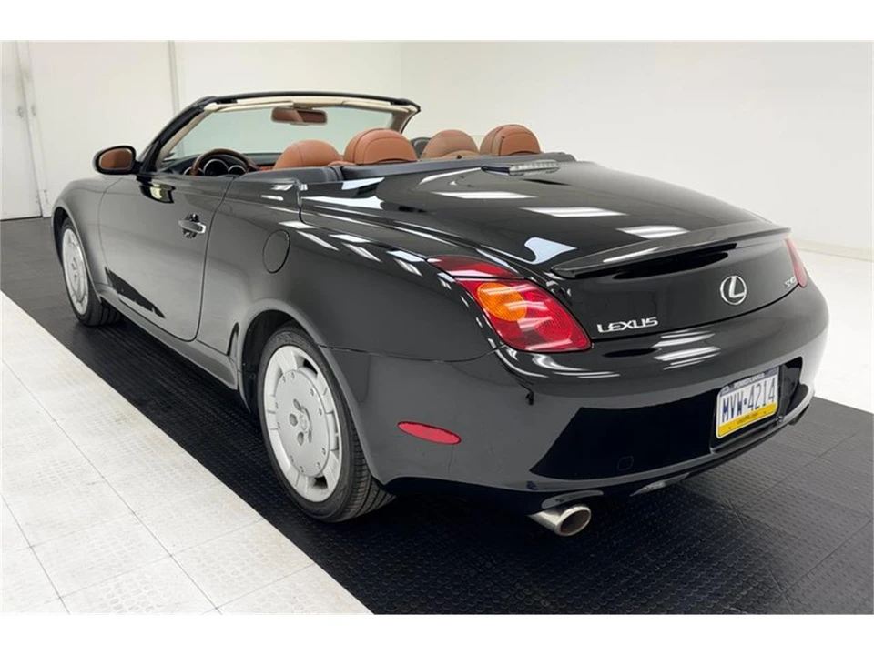 2002 Lexus SC430 - Image 7 of 31