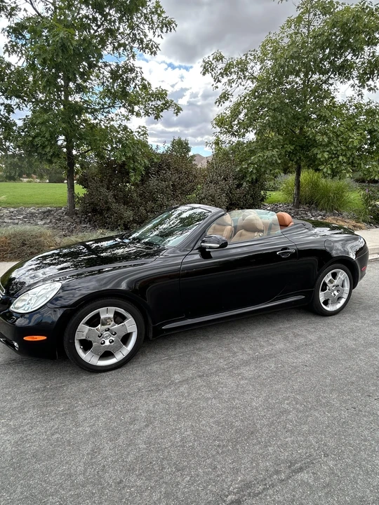 2002 Lexus SC430 - Image 2 of 31