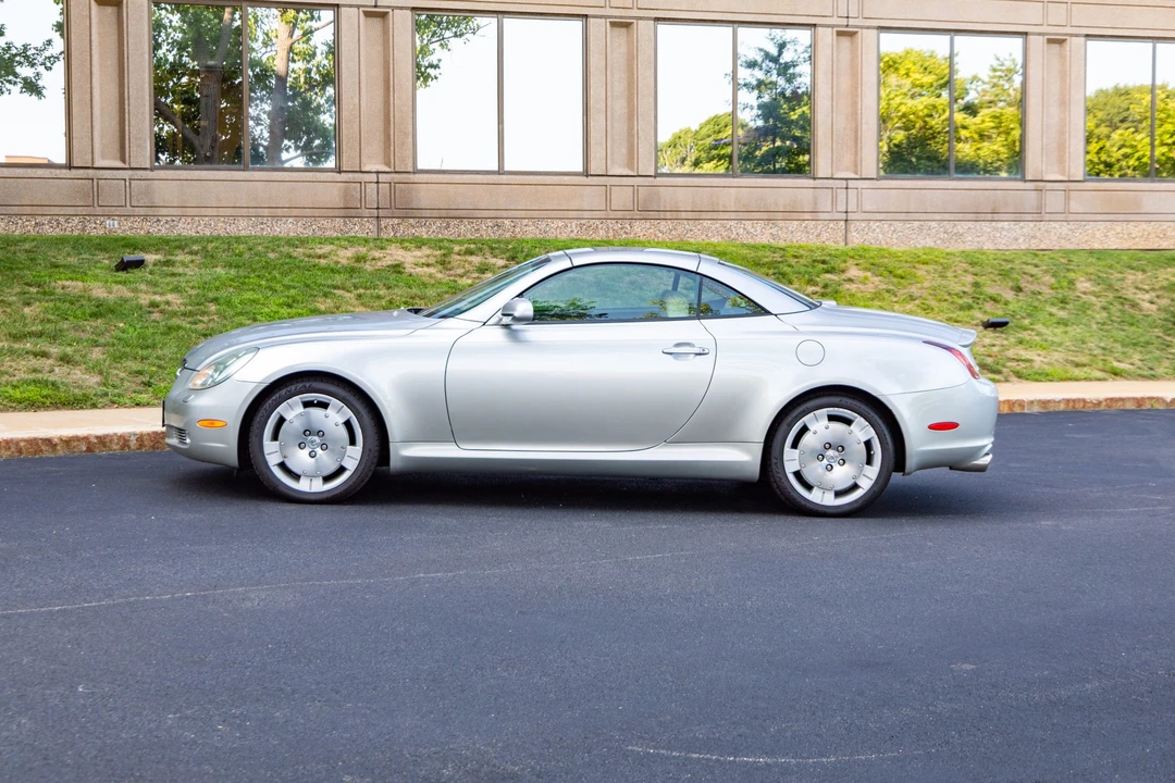 2002 Lexus SC430 - Image 13 of 31