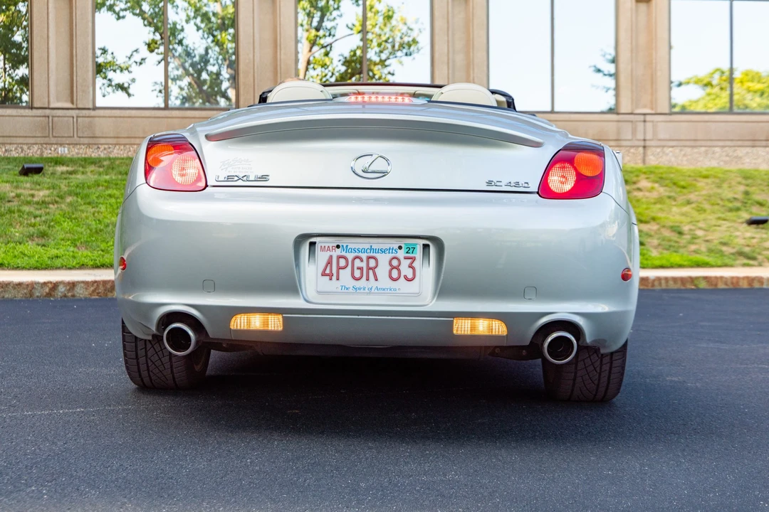 2002 Lexus SC430 - Image 19 of 31