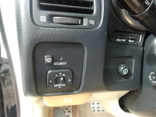 2002 Lexus SC430 - Image 19 of 21