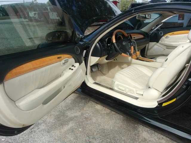 2002 Lexus SC430 - Image 11 of 21