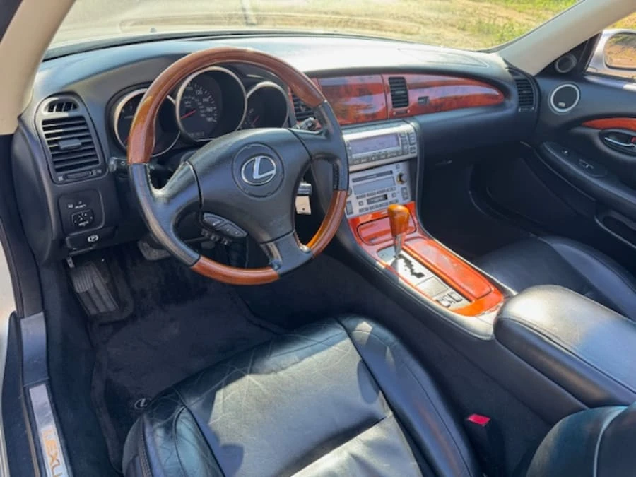 2002 Lexus SC430 - Image 17 of 20