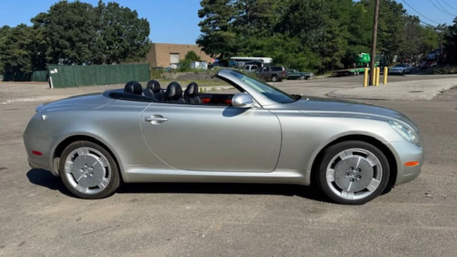 2002 Lexus SC430 - Image 2 of 20