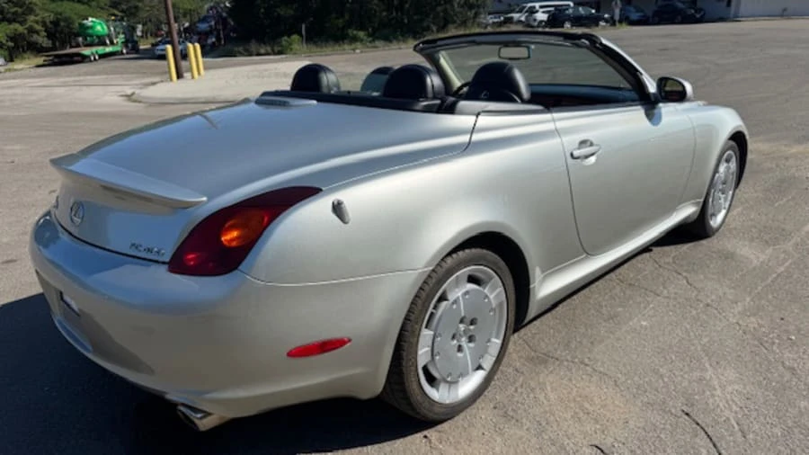 2002 Lexus SC430 - Image 3 of 20