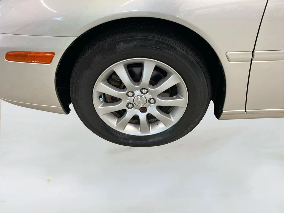 2002 Lexus ES 3rd Gen - Image 19 of 21
