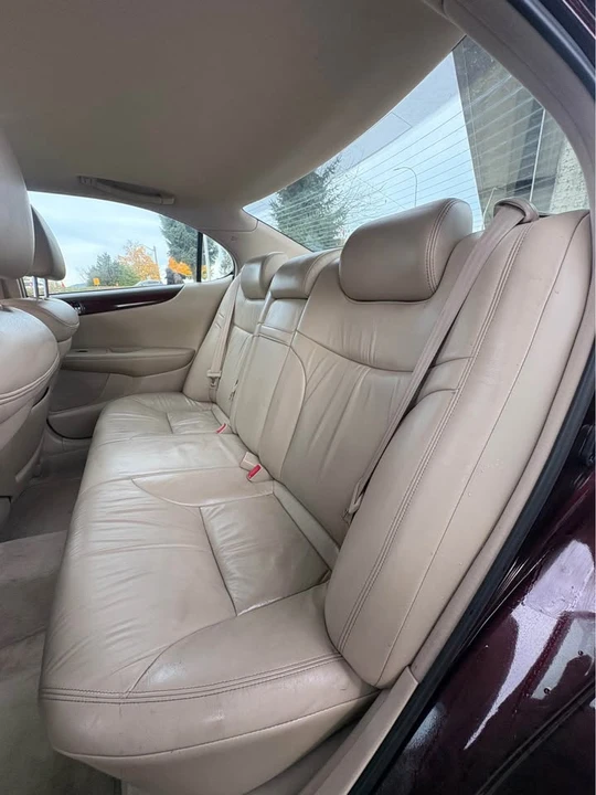 2002 Lexus ES 4th Gen - Image 7 of 12