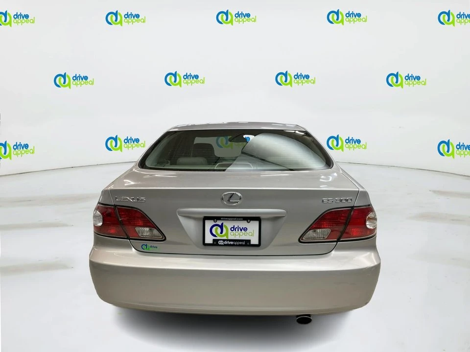 2002 Lexus ES 3rd Gen - Image 7 of 21