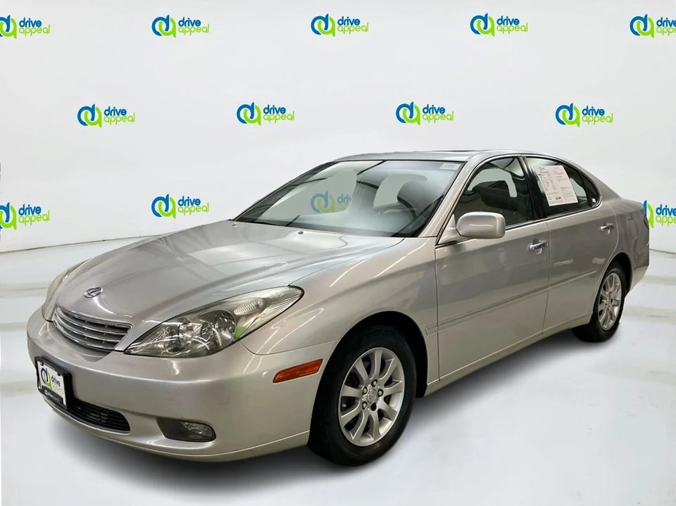2002 Lexus ES 3rd Gen - Image 2 of 21