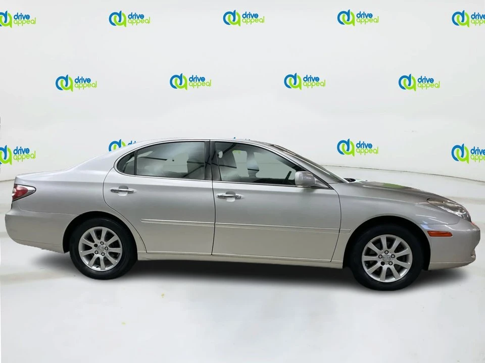 2002 Lexus ES 3rd Gen - Image 5 of 21