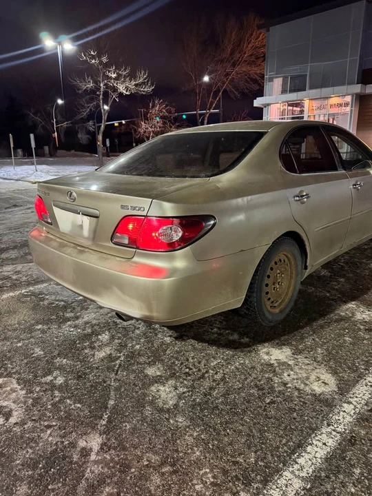 2002 Lexus ES 3rd Gen - Image 3 of 5