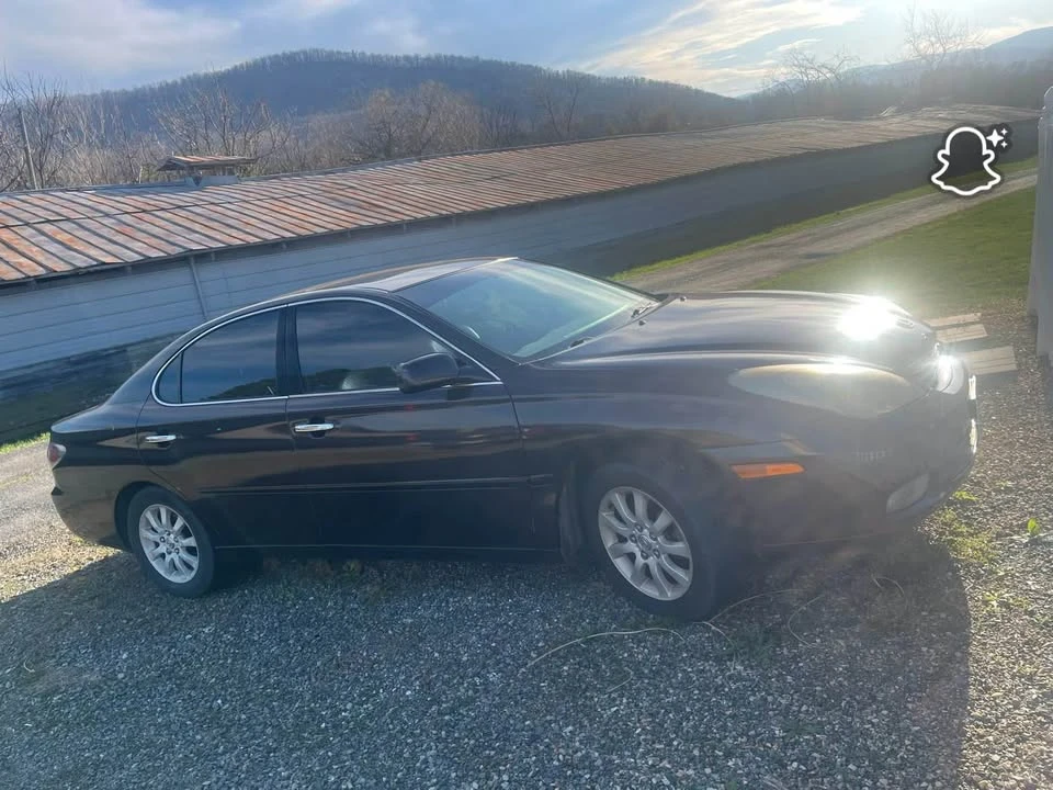 2002 Lexus ES 4th Gen - Image 4 of 8