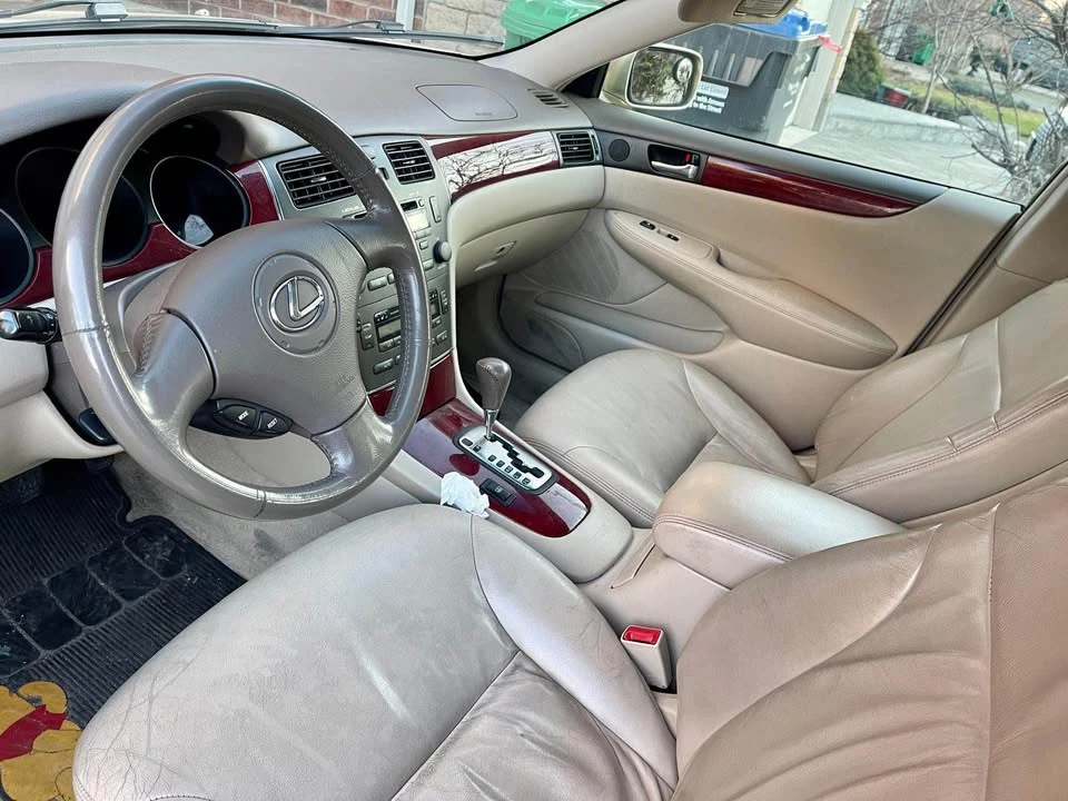 2002 Lexus ES 4th Gen - Image 4 of 15