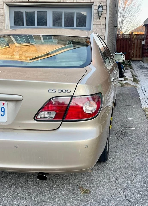 2002 Lexus ES 4th Gen - Image 7 of 15