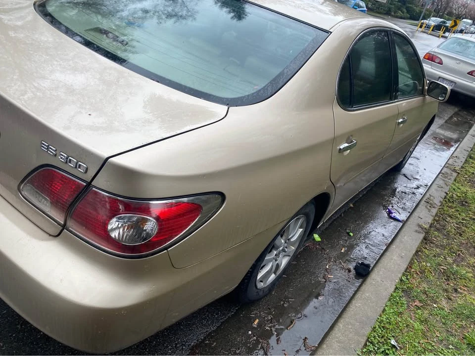 2002 Lexus ES 4th Gen - Image 2 of 6