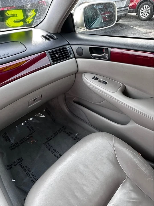 2002 Lexus ES 4th Gen - Image 8 of 8