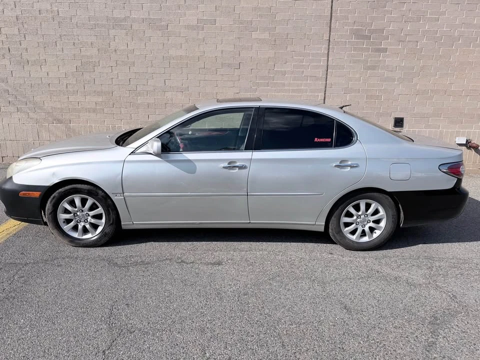 2002 Lexus ES 4th Gen - Image 3 of 7