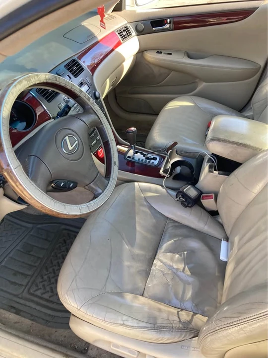 2002 Lexus ES 3rd Gen - Image 5 of 7