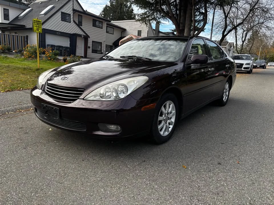 2002 Lexus ES 3rd Gen - Image 2 of 14