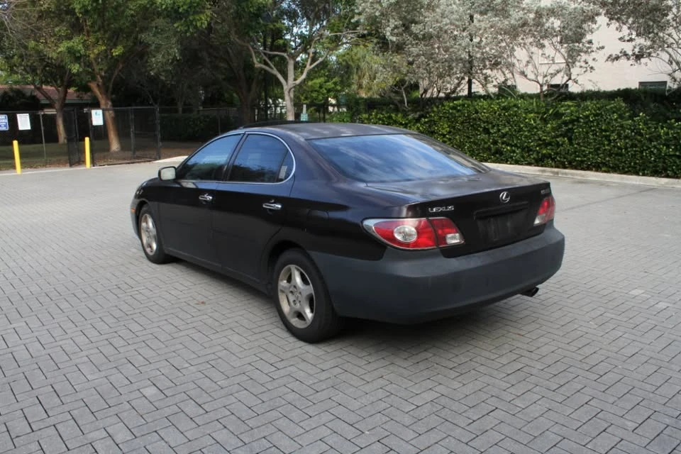 2002 Lexus ES 4th Gen - Image 8 of 11