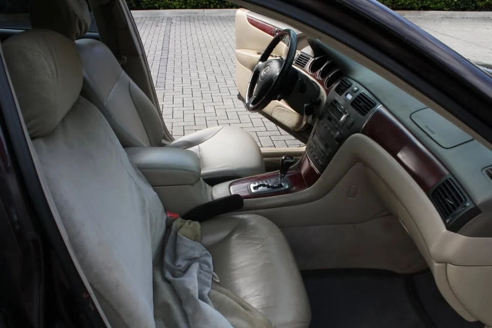 2002 Lexus ES 4th Gen - Image 11 of 11